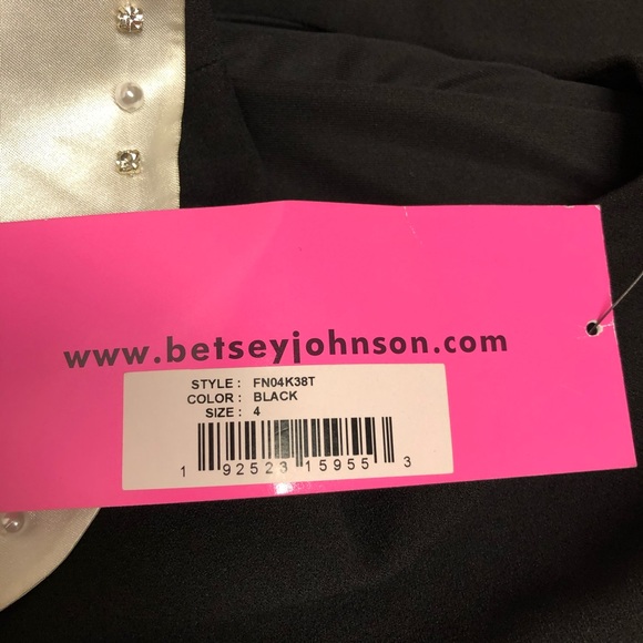 Betsy Johnson Peter Pan Collar Black Dress 4 NWT - Picture 3 of 8